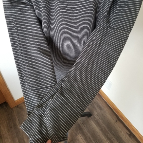 Lands End Cowl Neck Sweater - Picture 4 of 5